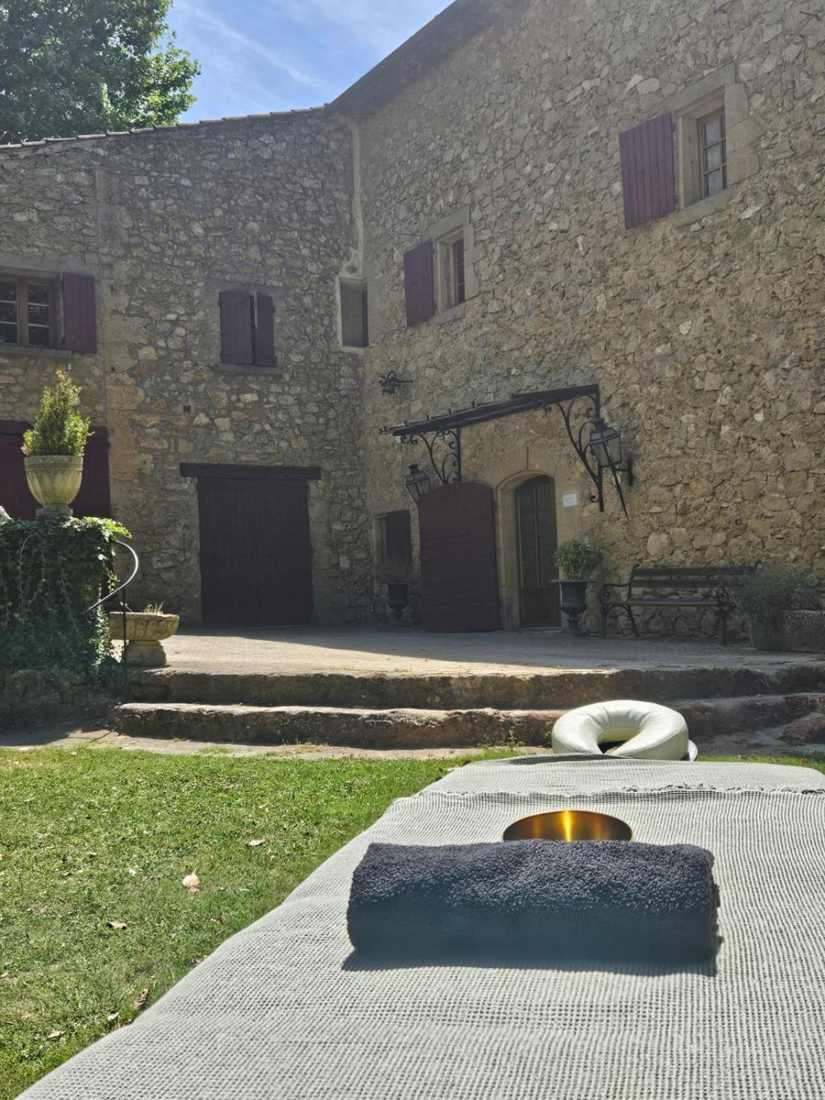 Le Vieux Moulin De Jouques Bed & Breakfast エクステリア 写真