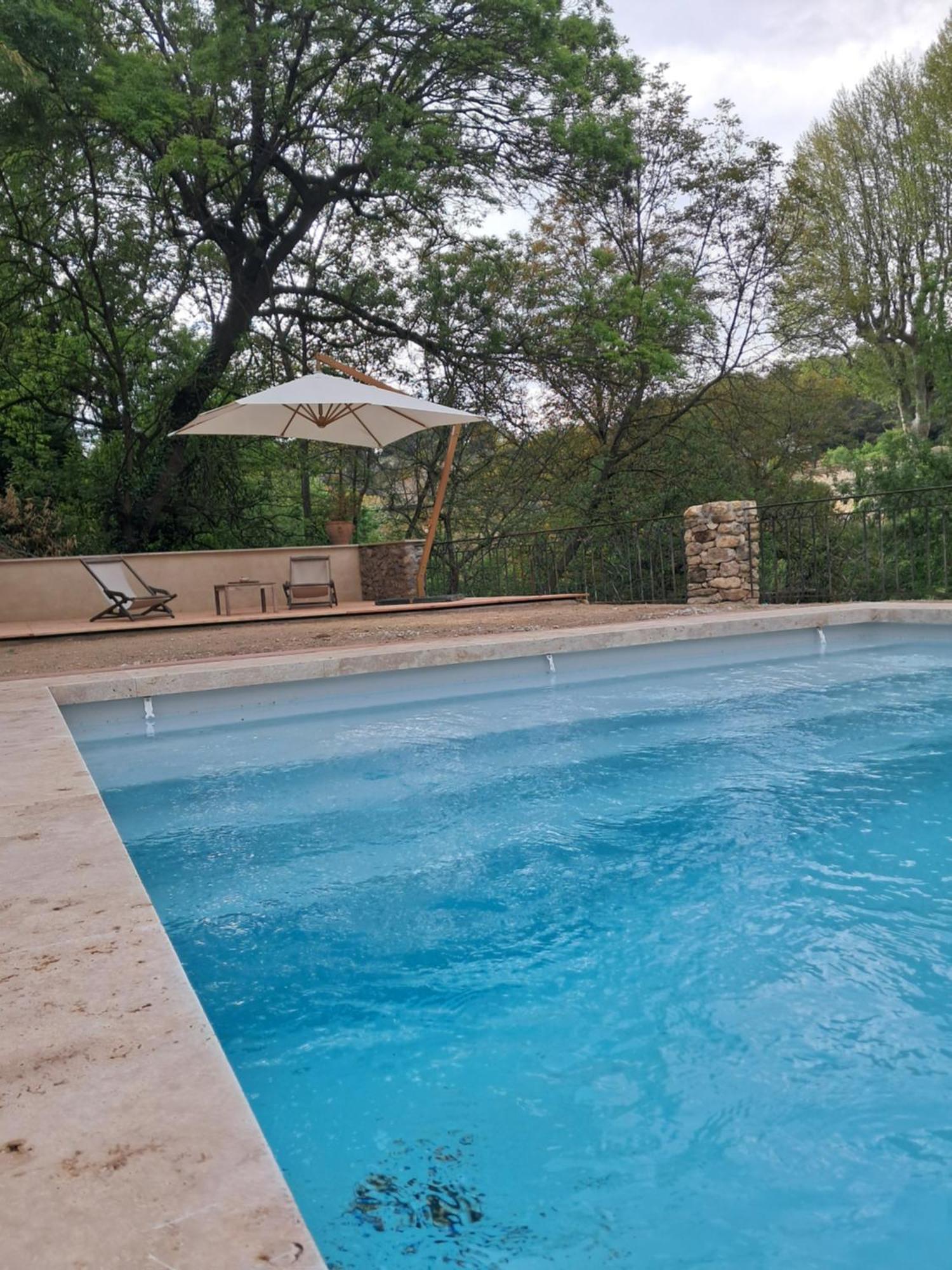 Le Vieux Moulin De Jouques Bed & Breakfast エクステリア 写真