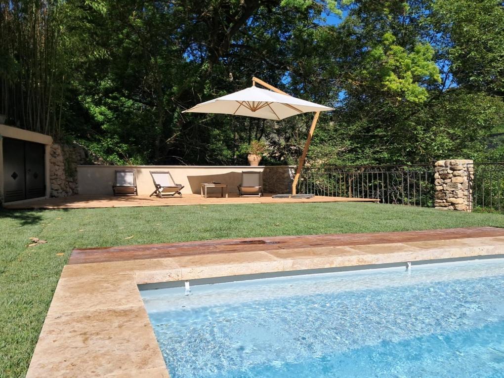 Le Vieux Moulin De Jouques Bed & Breakfast エクステリア 写真